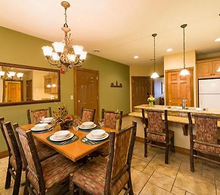 2Br Westgate Resort Sleeps 10 - Smoky Mtn Condo With Free Water Park Gatlinburg Extérieur photo